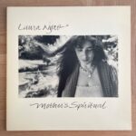 ローラ・ニーロ『マザーズ・スピリチュアル』 - tyunne's blog