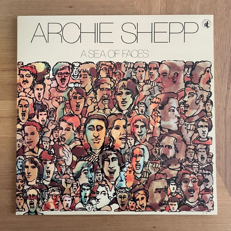 4370